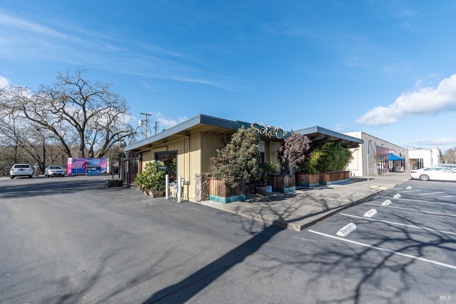 505-515 Healdsburg Ave