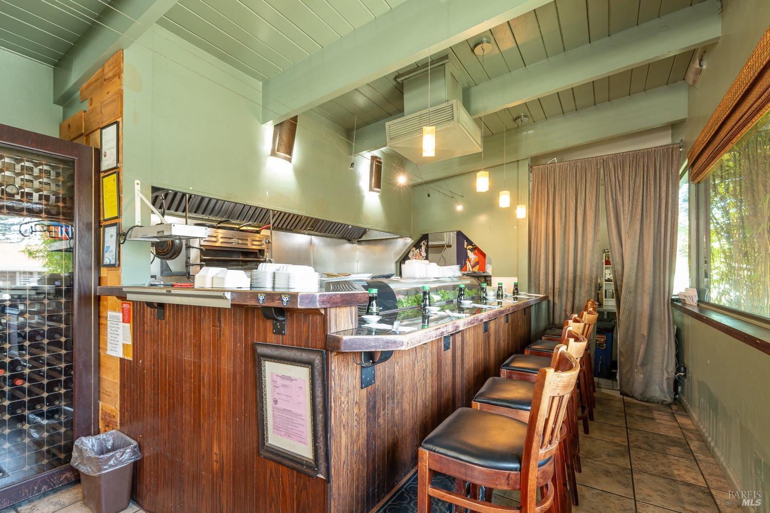 505-515 Healdsburg Ave