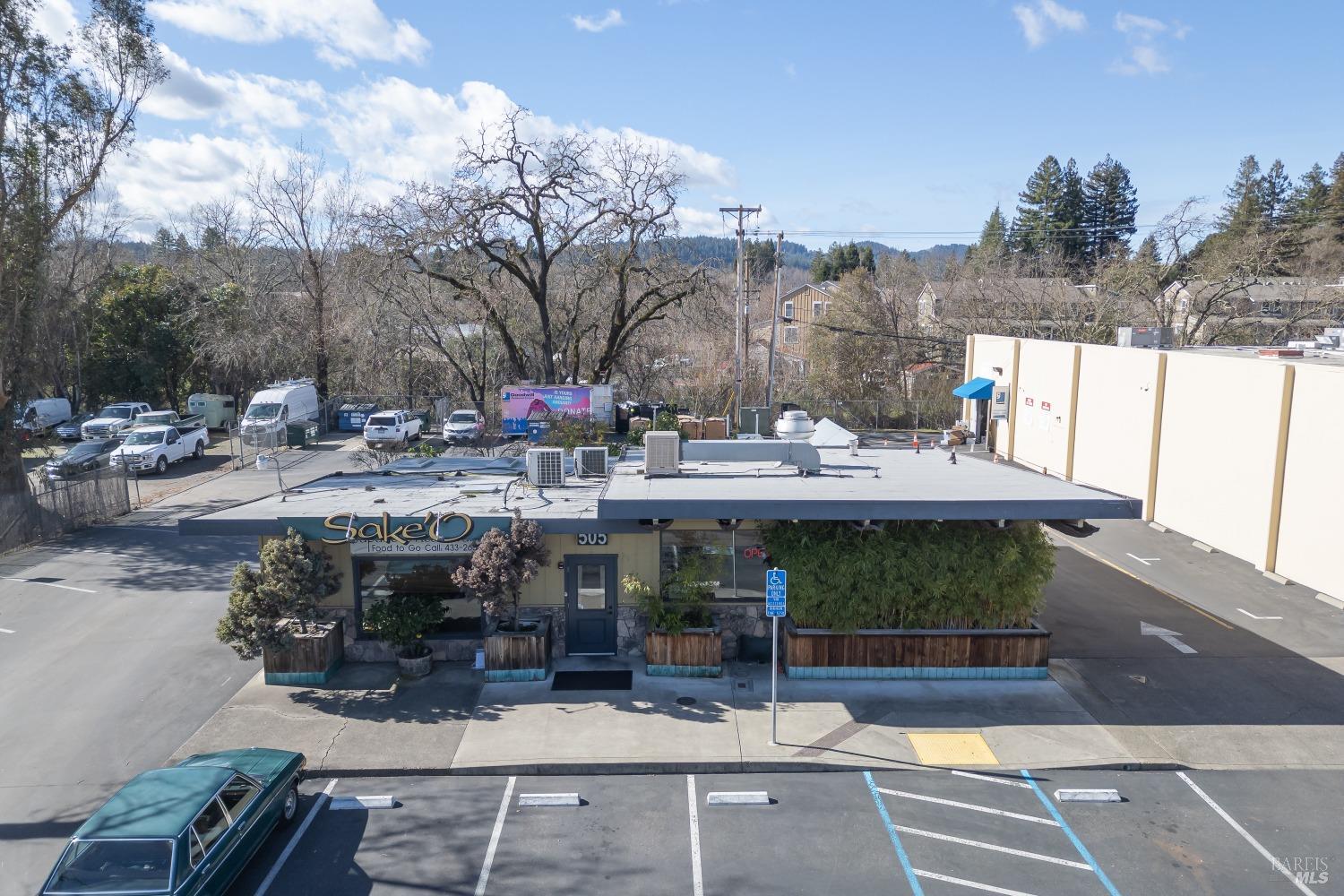 505-515 Healdsburg Ave