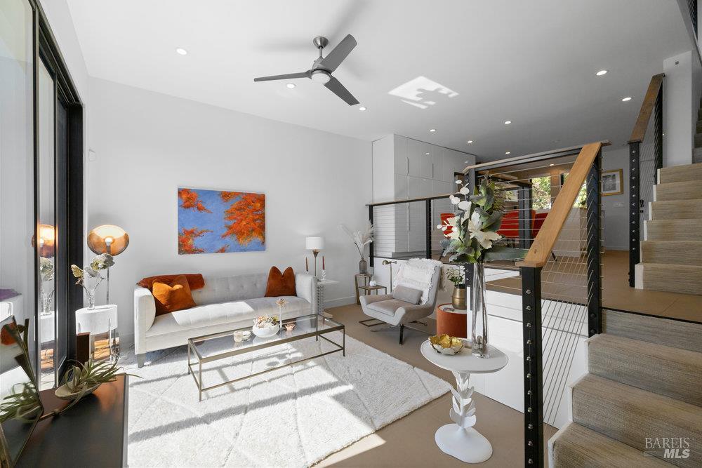 264 Bay Vista Cir
