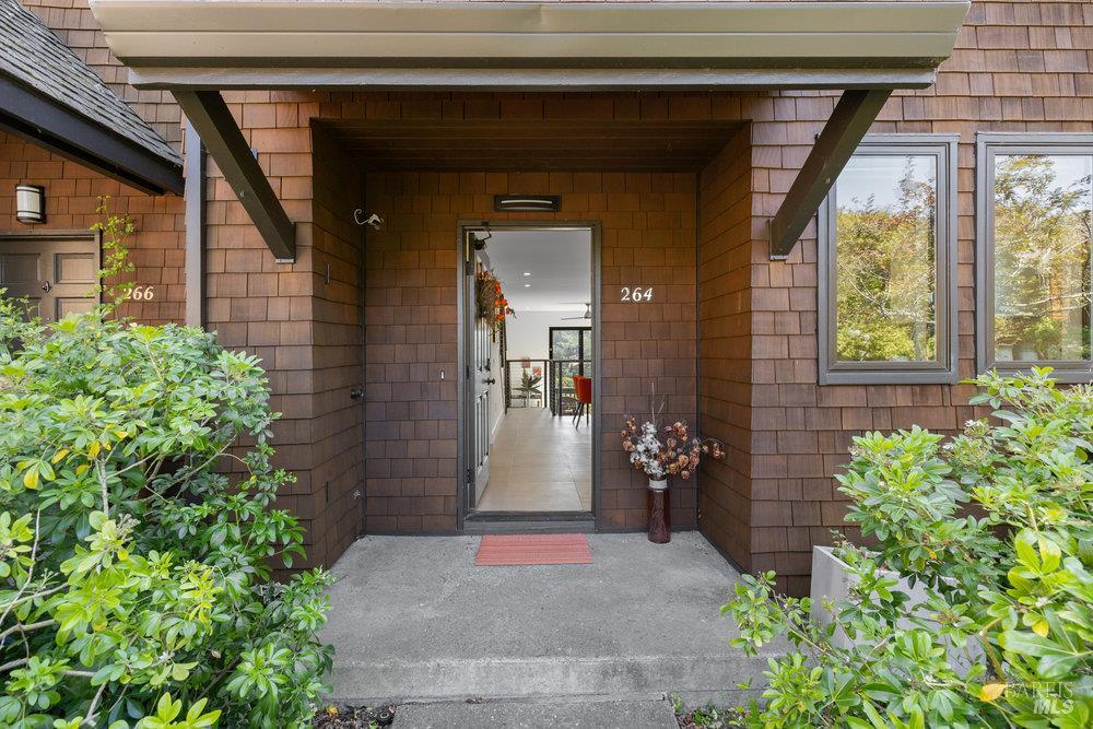 264 Bay Vista Cir