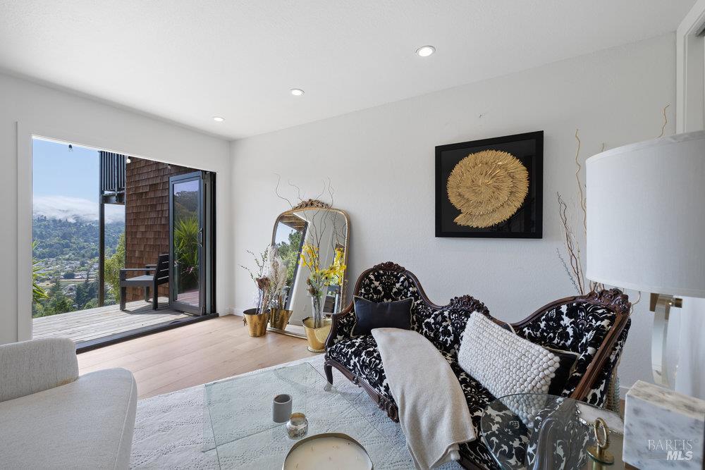 264 Bay Vista Cir