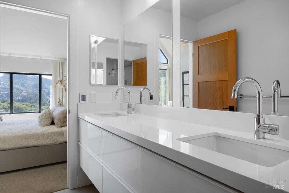 264 Bay Vista Cir