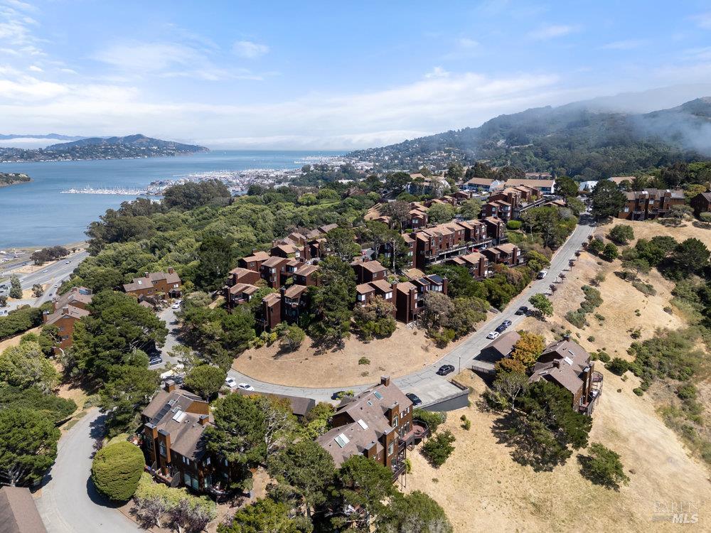 264 Bay Vista Cir