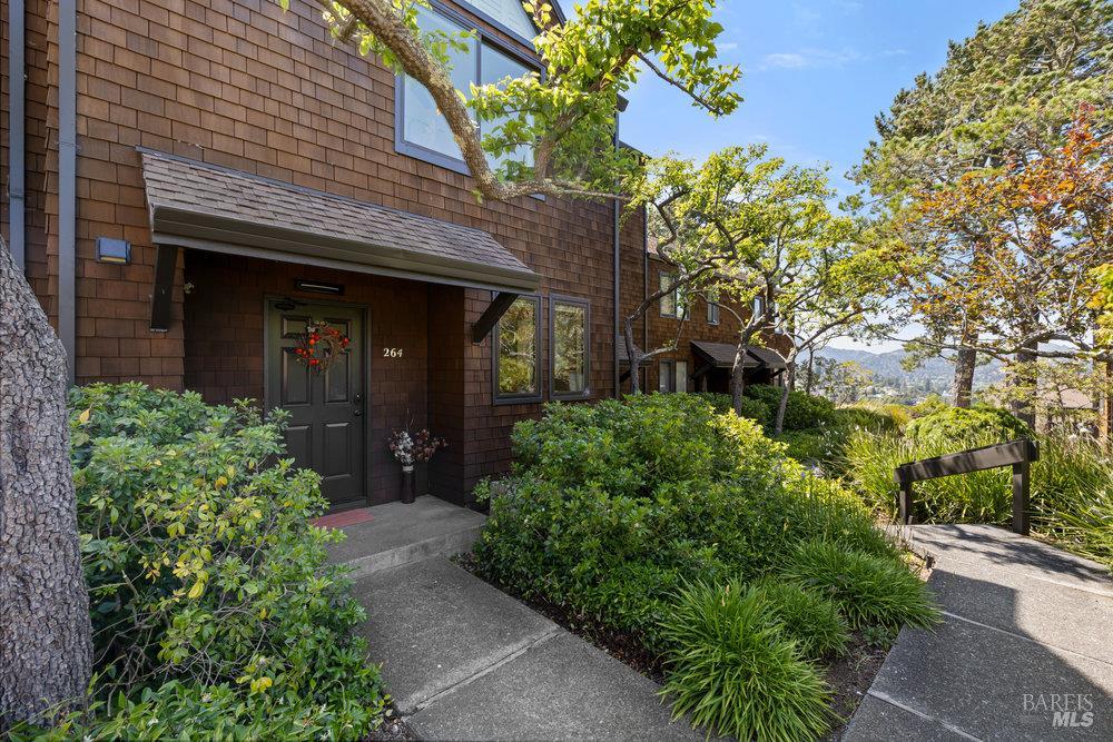 264 Bay Vista Cir