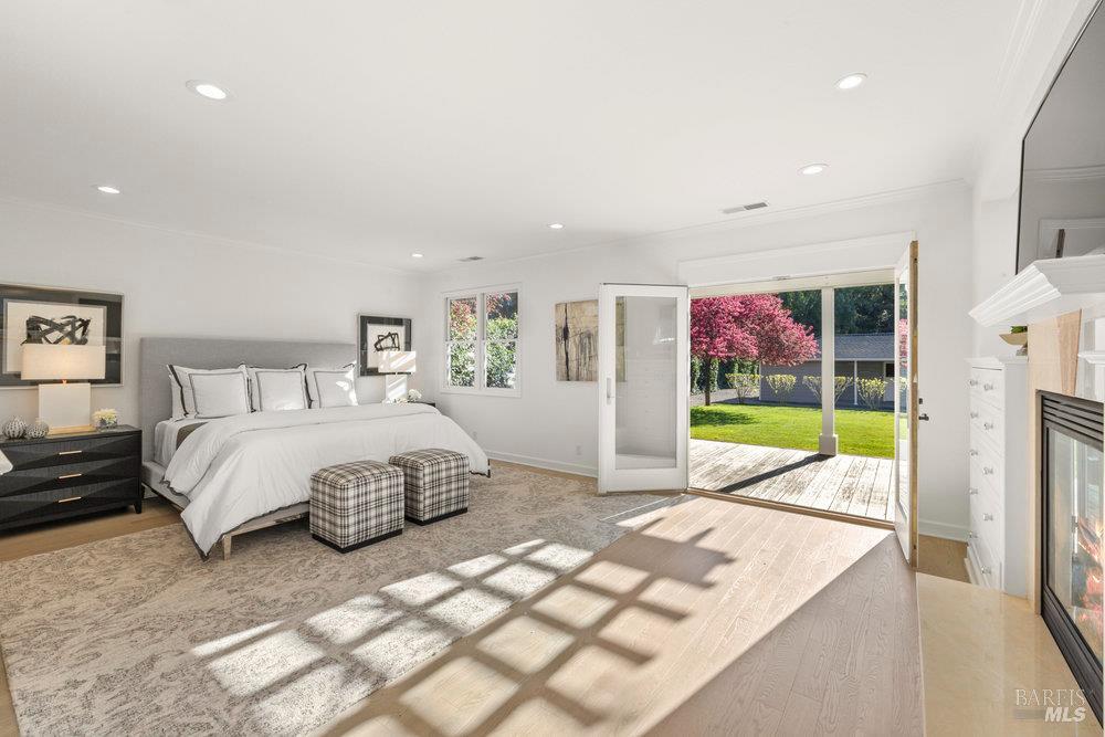 1321 Butterfield Road