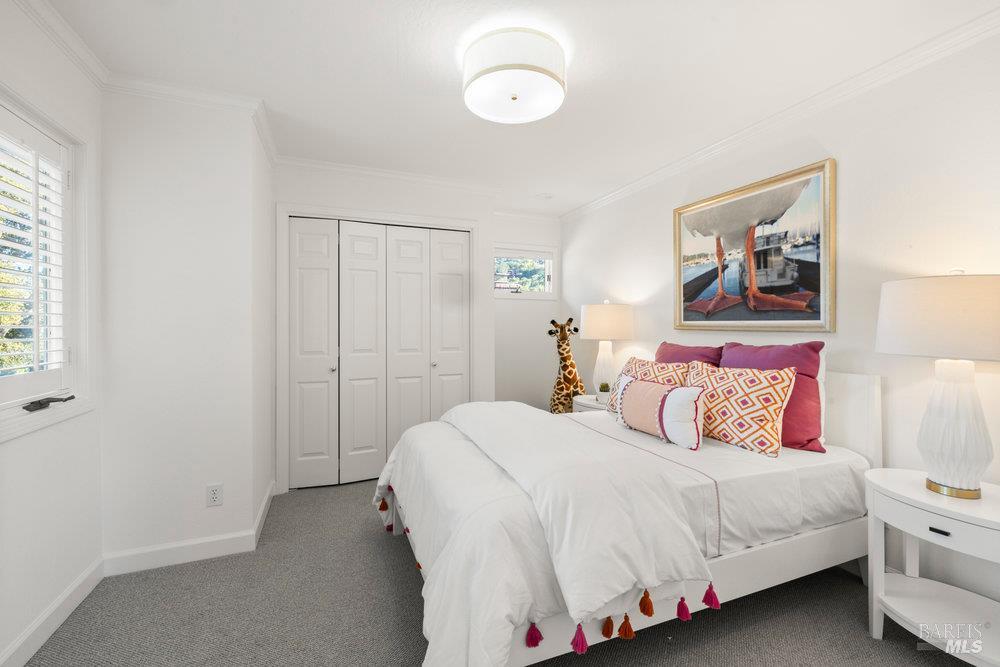 1321 Butterfield Road