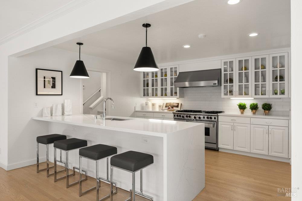 1321 Butterfield Road