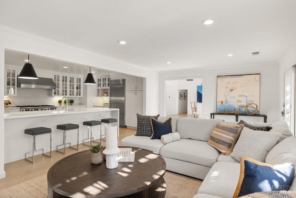 1321 Butterfield Road