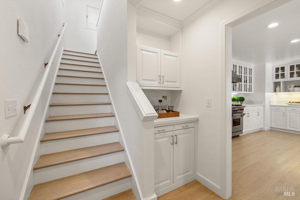 1321 Butterfield Road