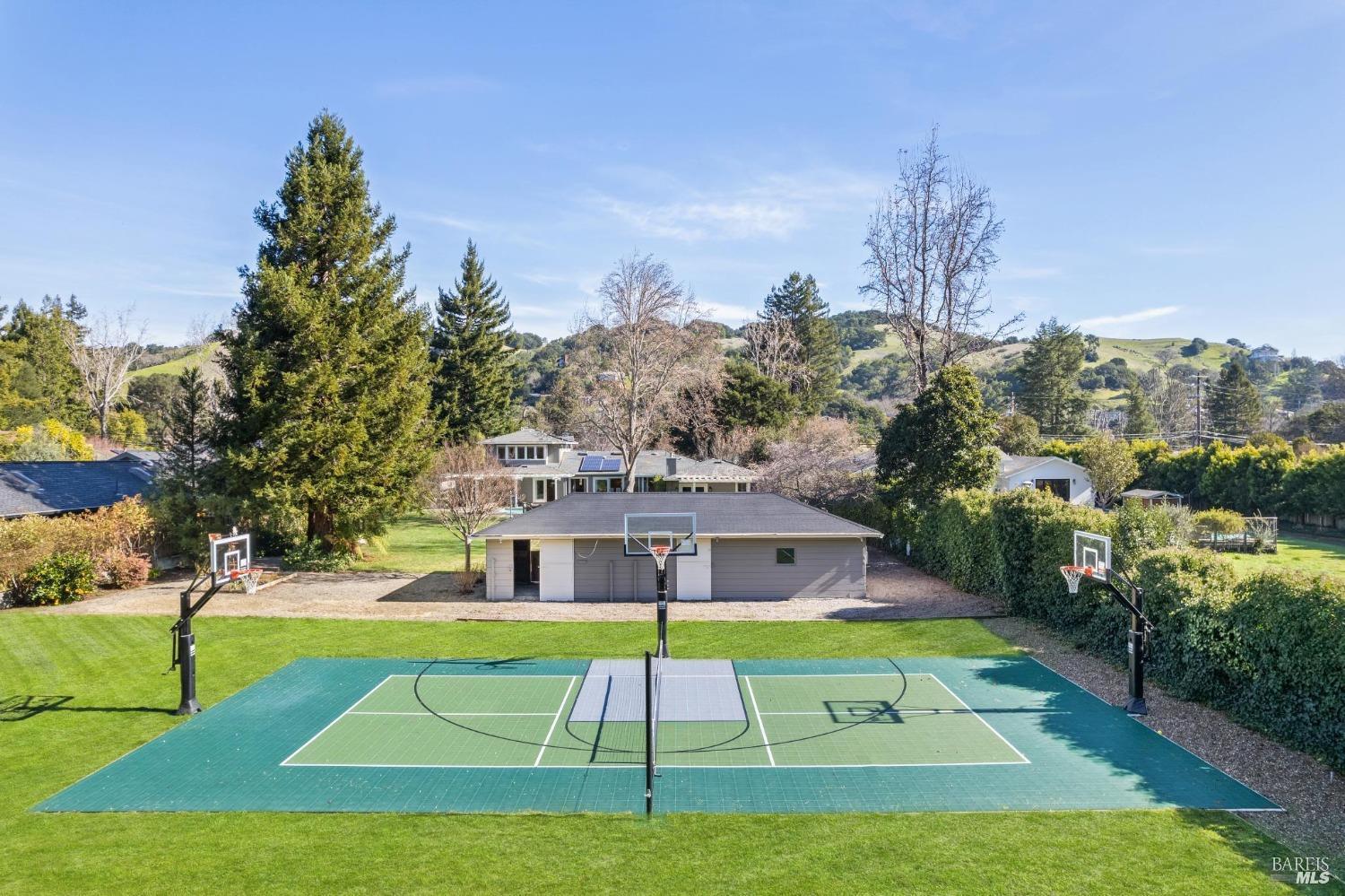 1321 Butterfield Road