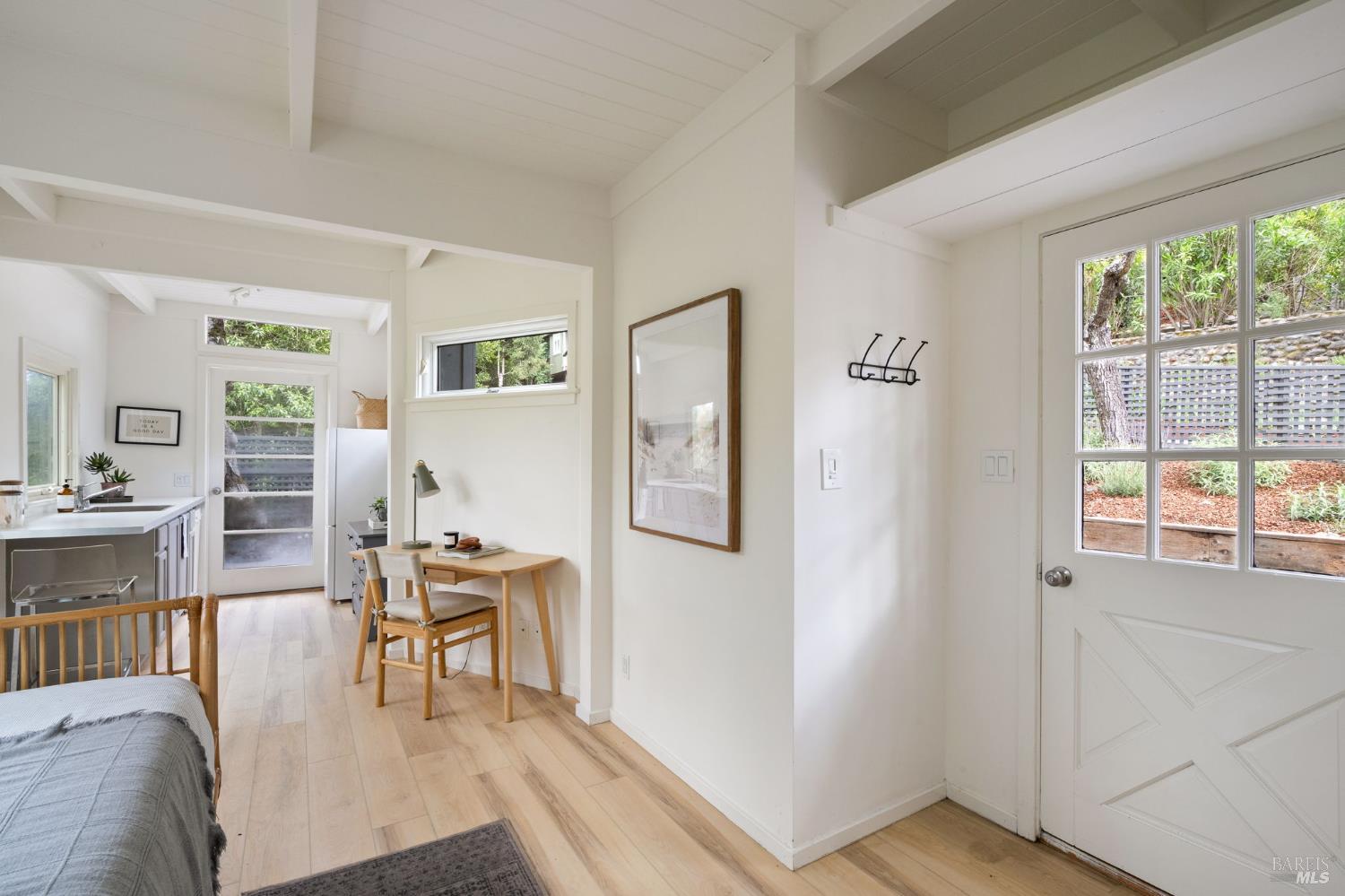 1 Ethel Lane