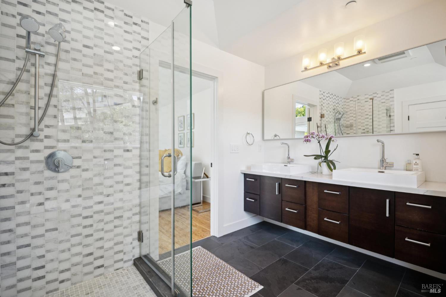 30 Oak Knoll Drive