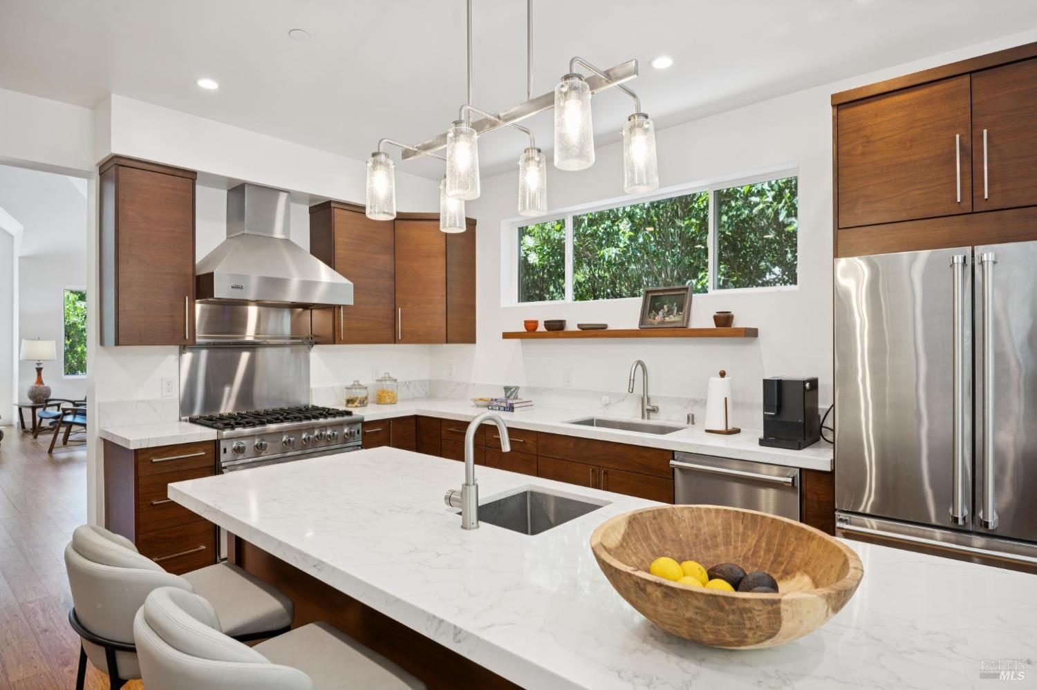 30 Oak Knoll Drive