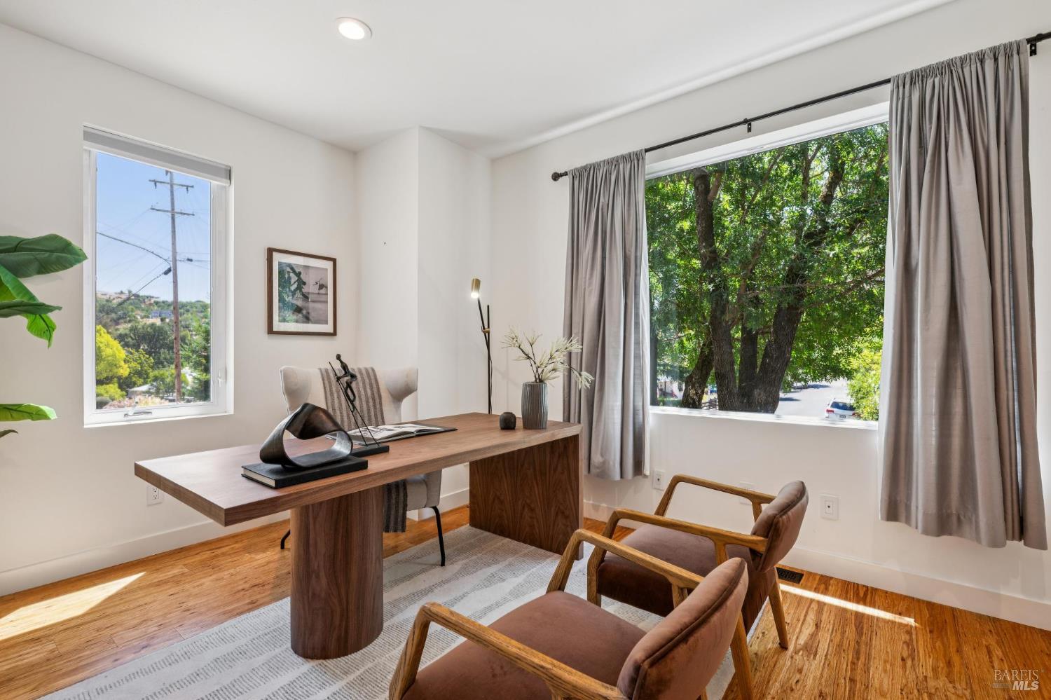 30 Oak Knoll Drive