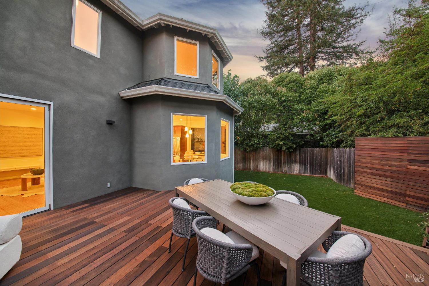 30 Oak Knoll Drive