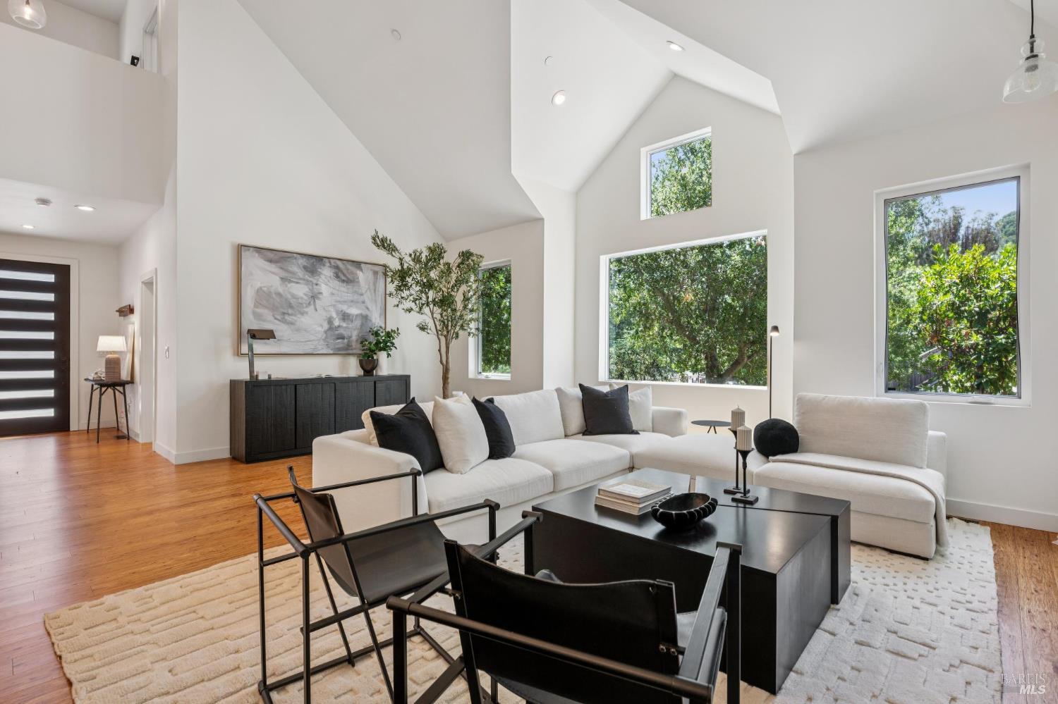 30 Oak Knoll Drive