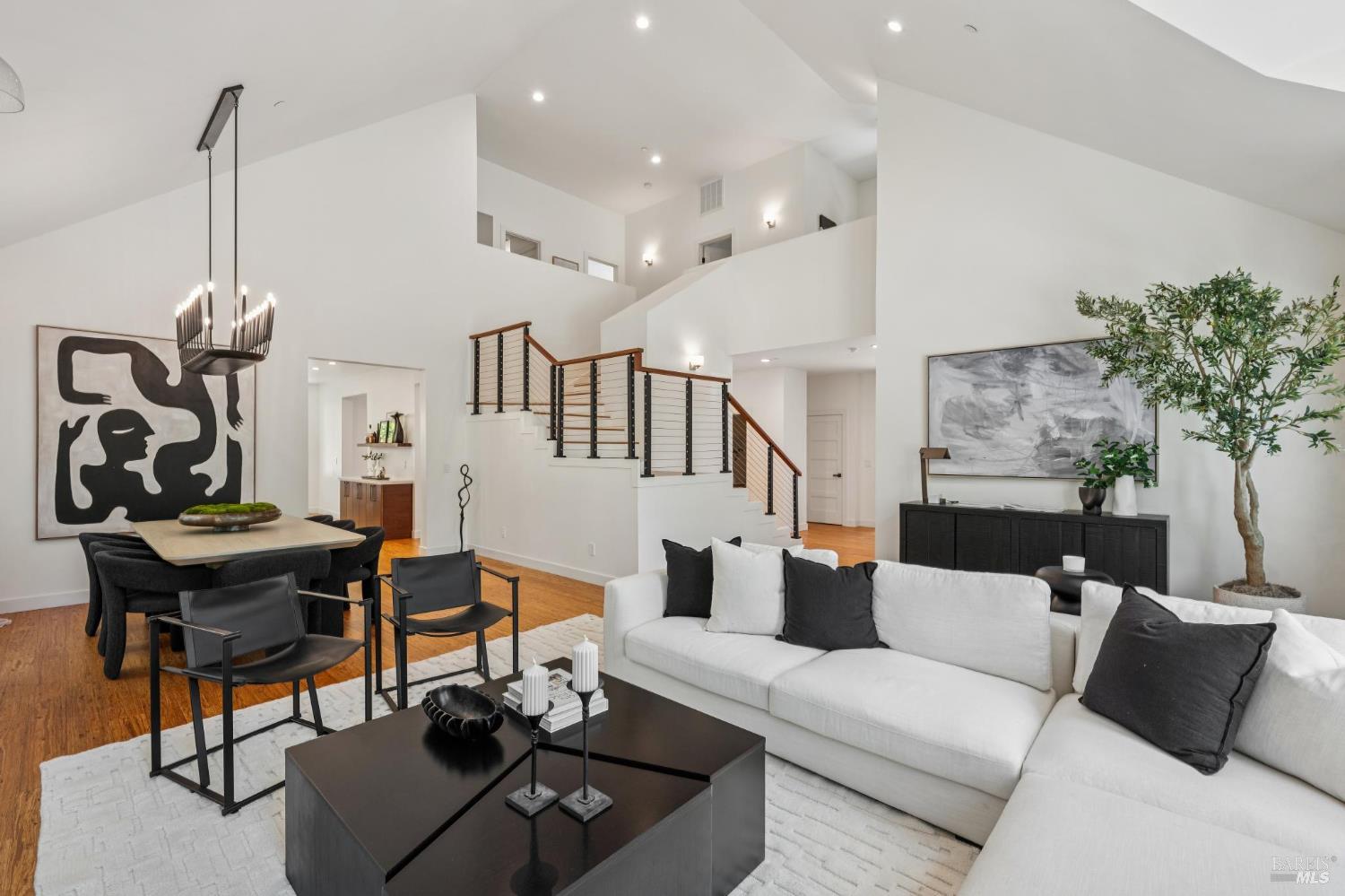 30 Oak Knoll Drive