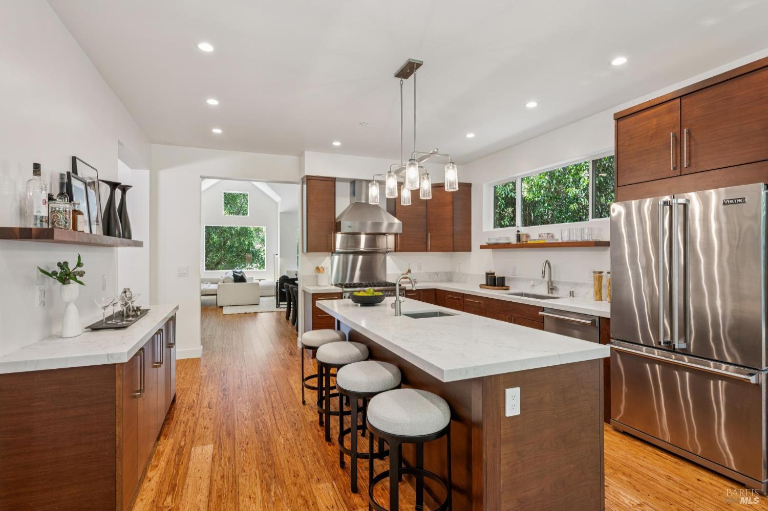 30 Oak Knoll Drive