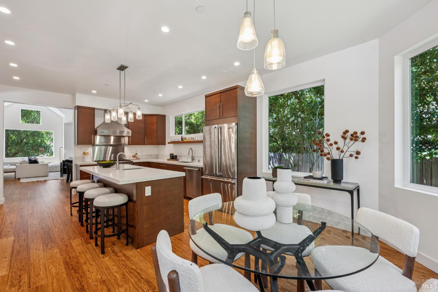 30 Oak Knoll Drive