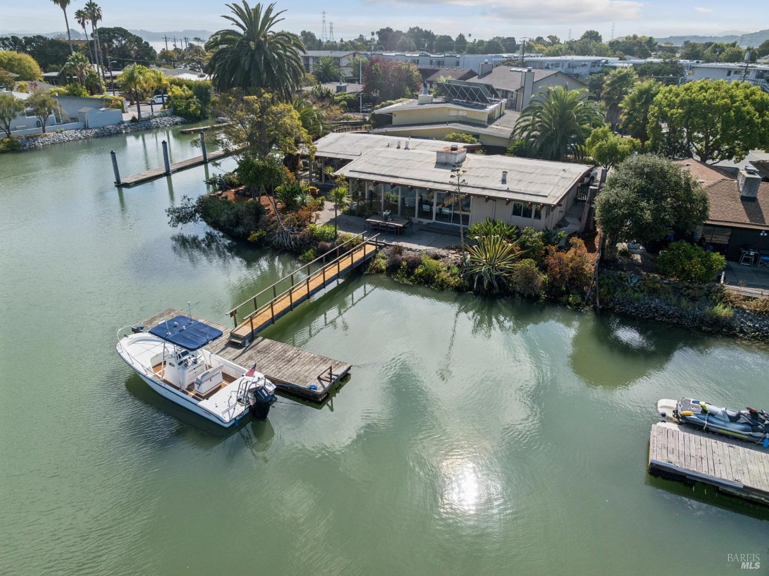 12 Amalfi Place