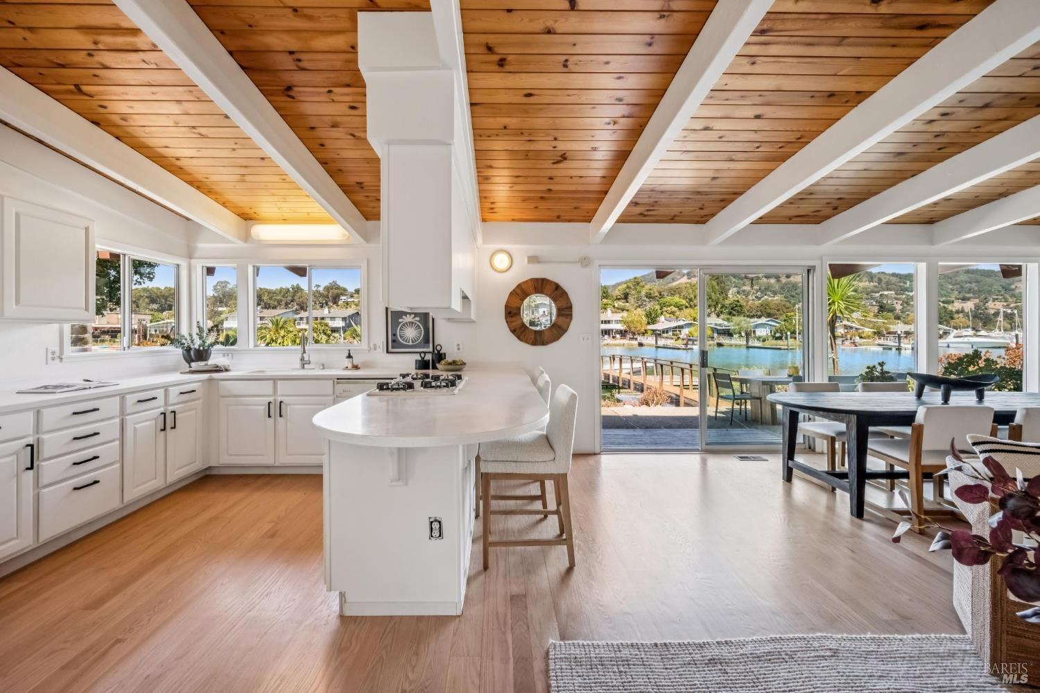 12 Amalfi Place