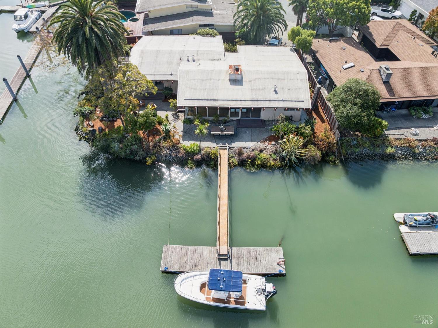 12 Amalfi Place