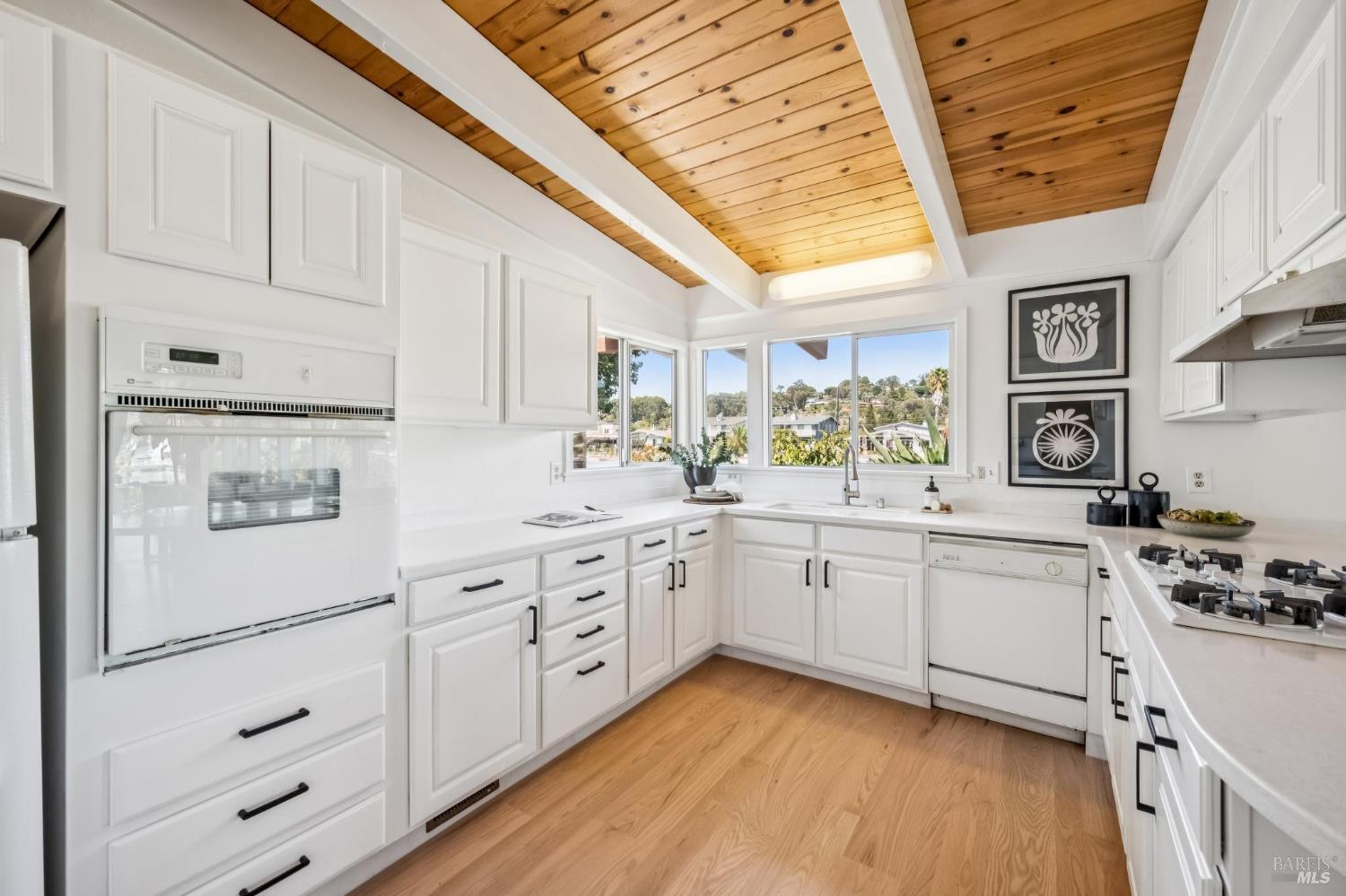 12 Amalfi Place