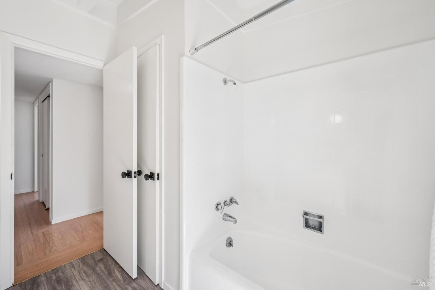 12 Amalfi Place