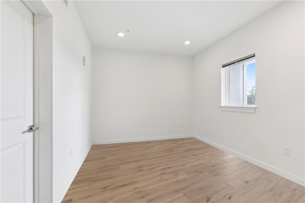 2100 SAINT THOMAS Street 202