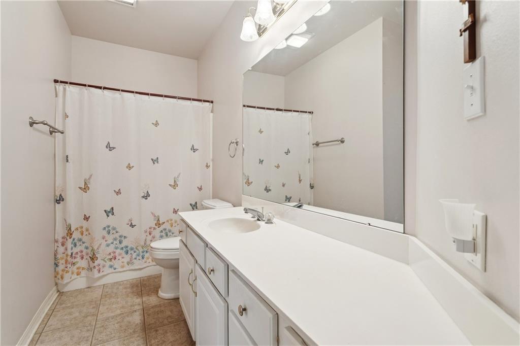 40081 EMERALD Drive B