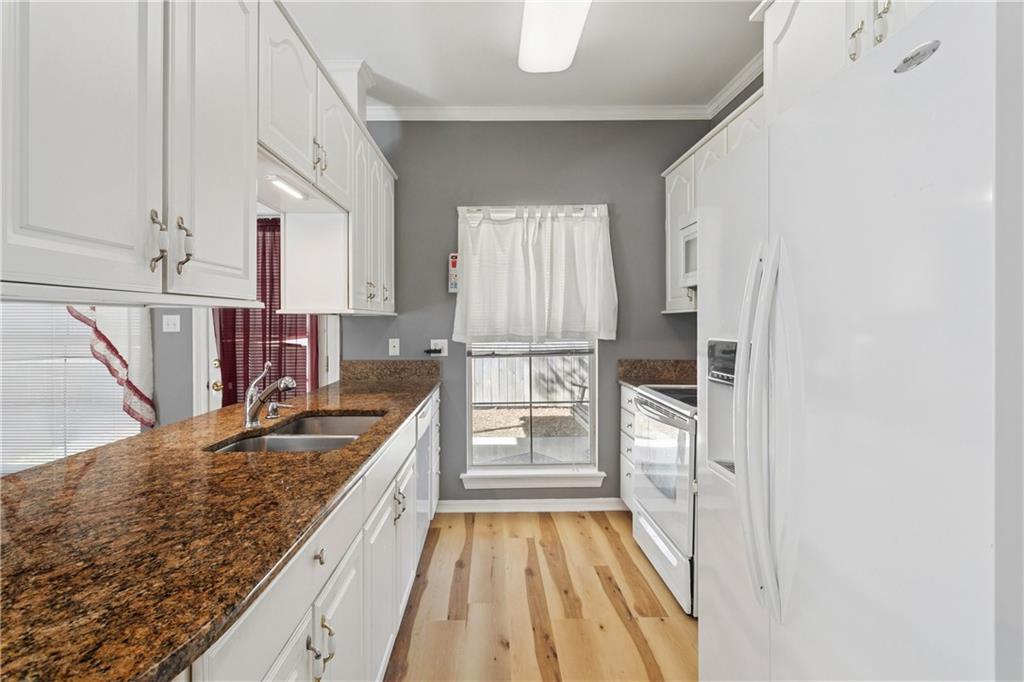 40081 EMERALD Drive B