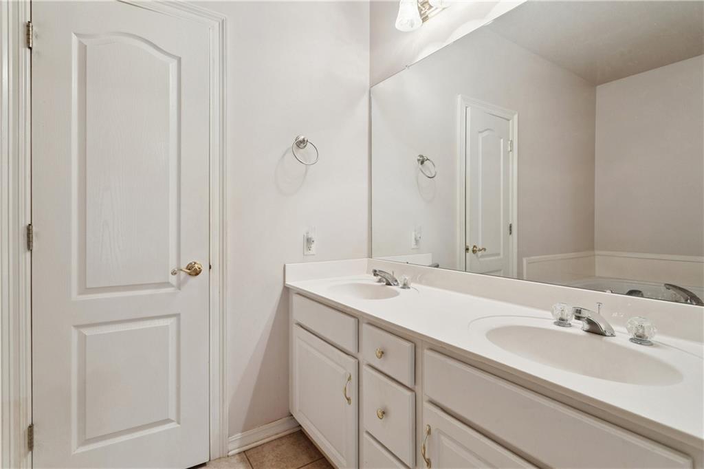 40081 EMERALD Drive B