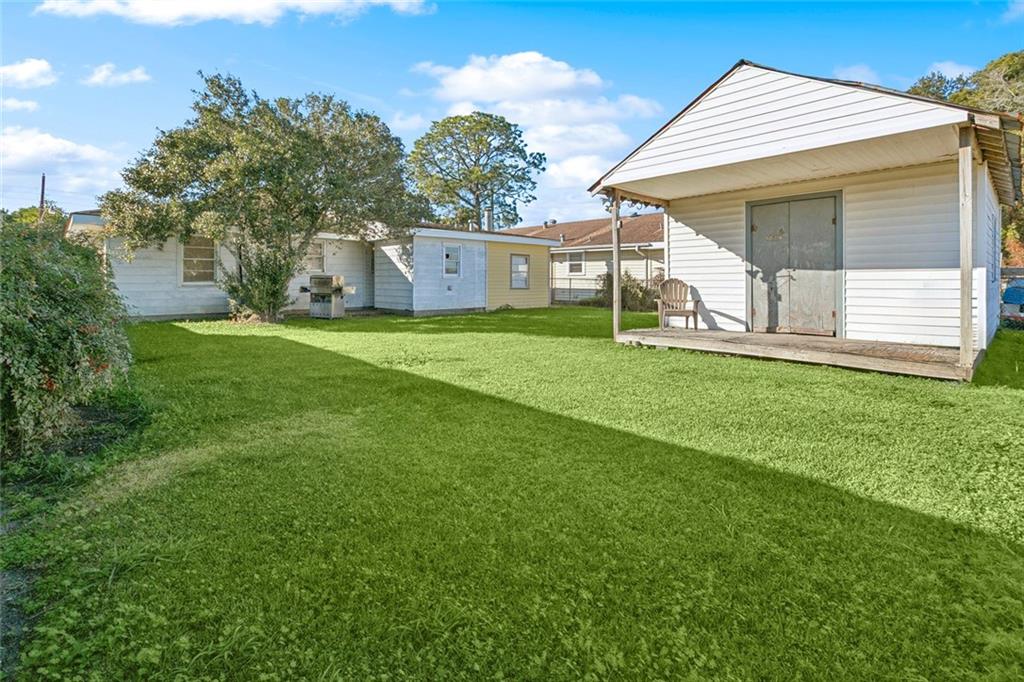 2005 MANOR HEIGHTS Drive