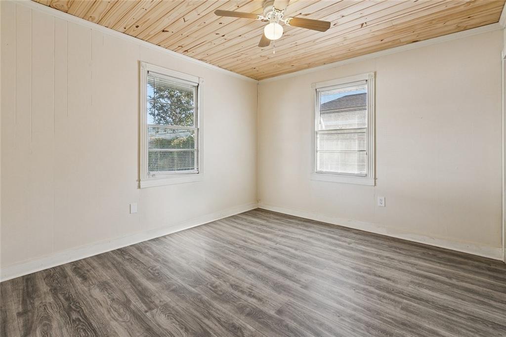 2005 MANOR HEIGHTS Drive