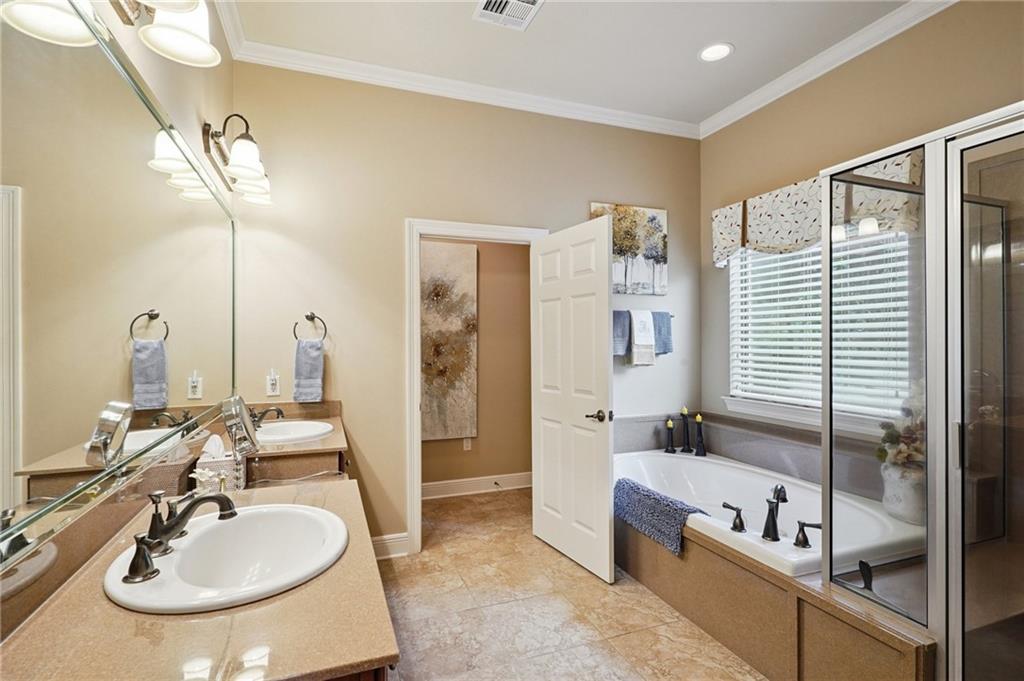 116 KANAWHA Court