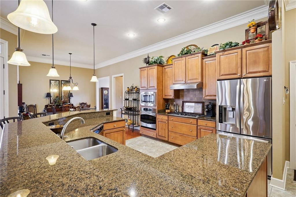 116 KANAWHA Court