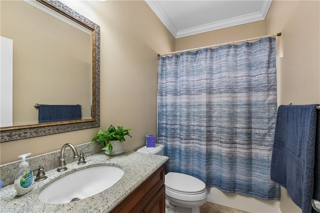 6755 LOUIS XIV Street