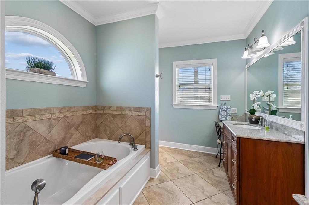 6755 LOUIS XIV Street