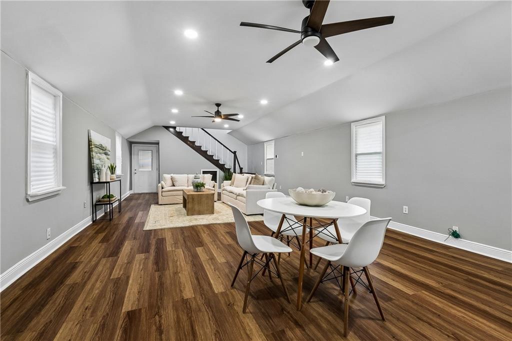 3020 BURDETTE Street