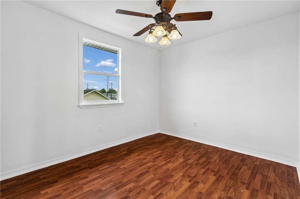 3020 BURDETTE Street