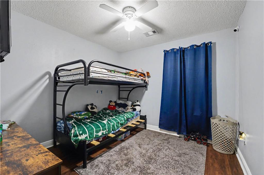 100 WOODRIDGE Court