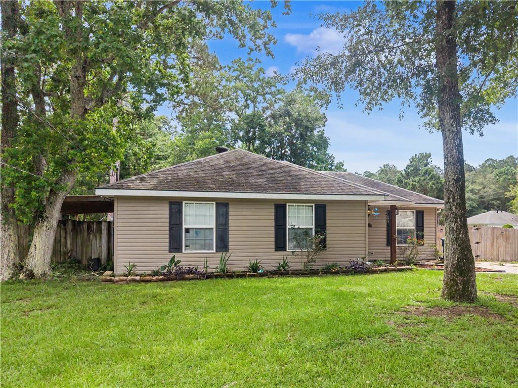 100 WOODRIDGE Court