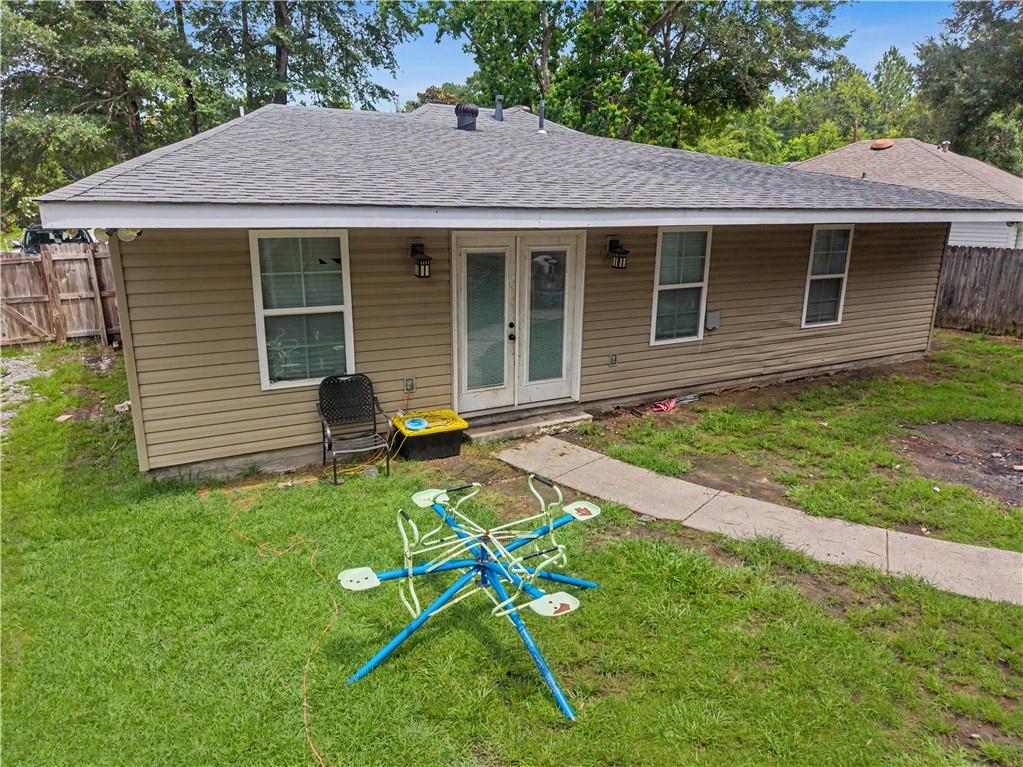 100 WOODRIDGE Court