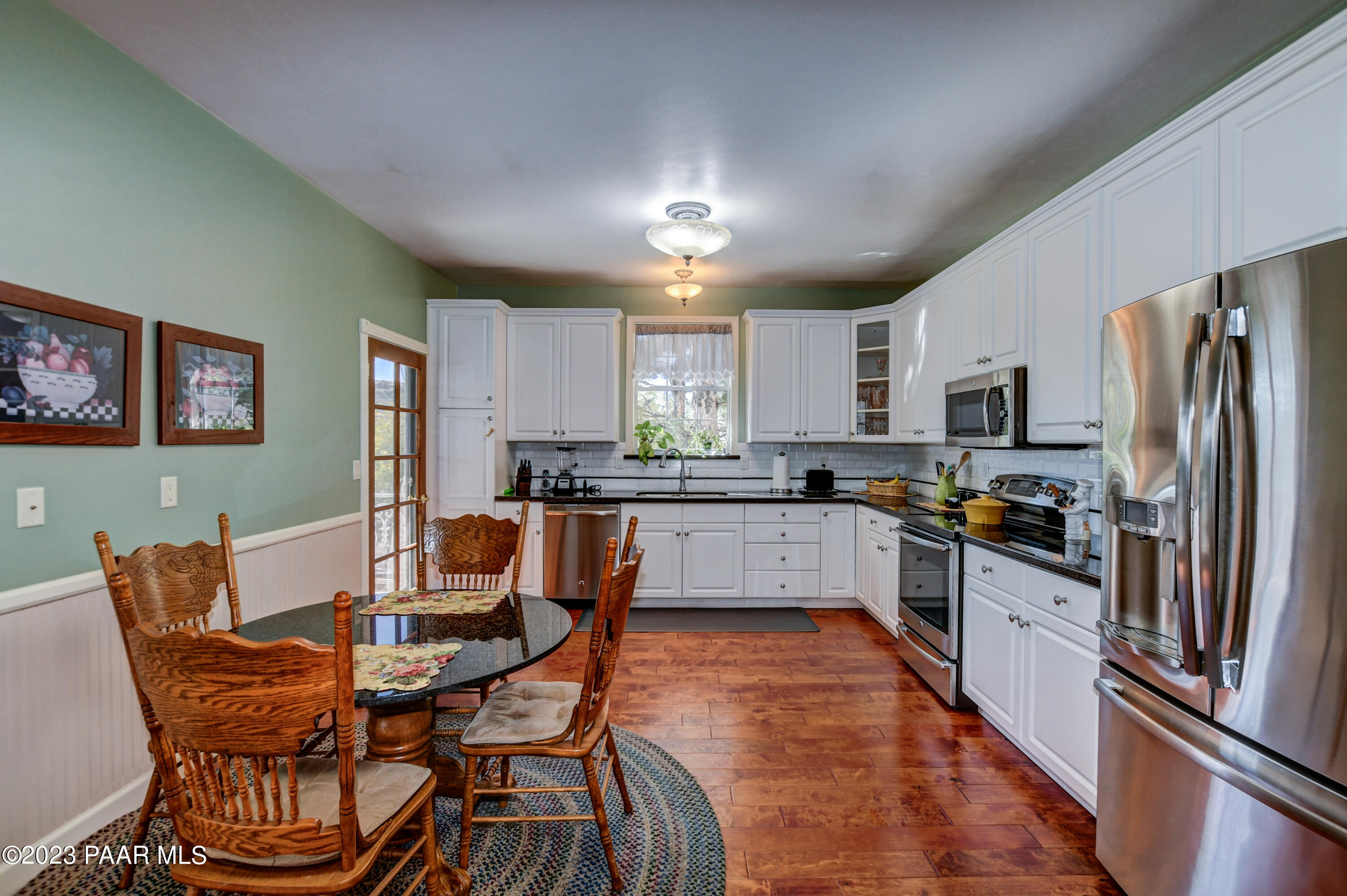 1572 Southpark Circle