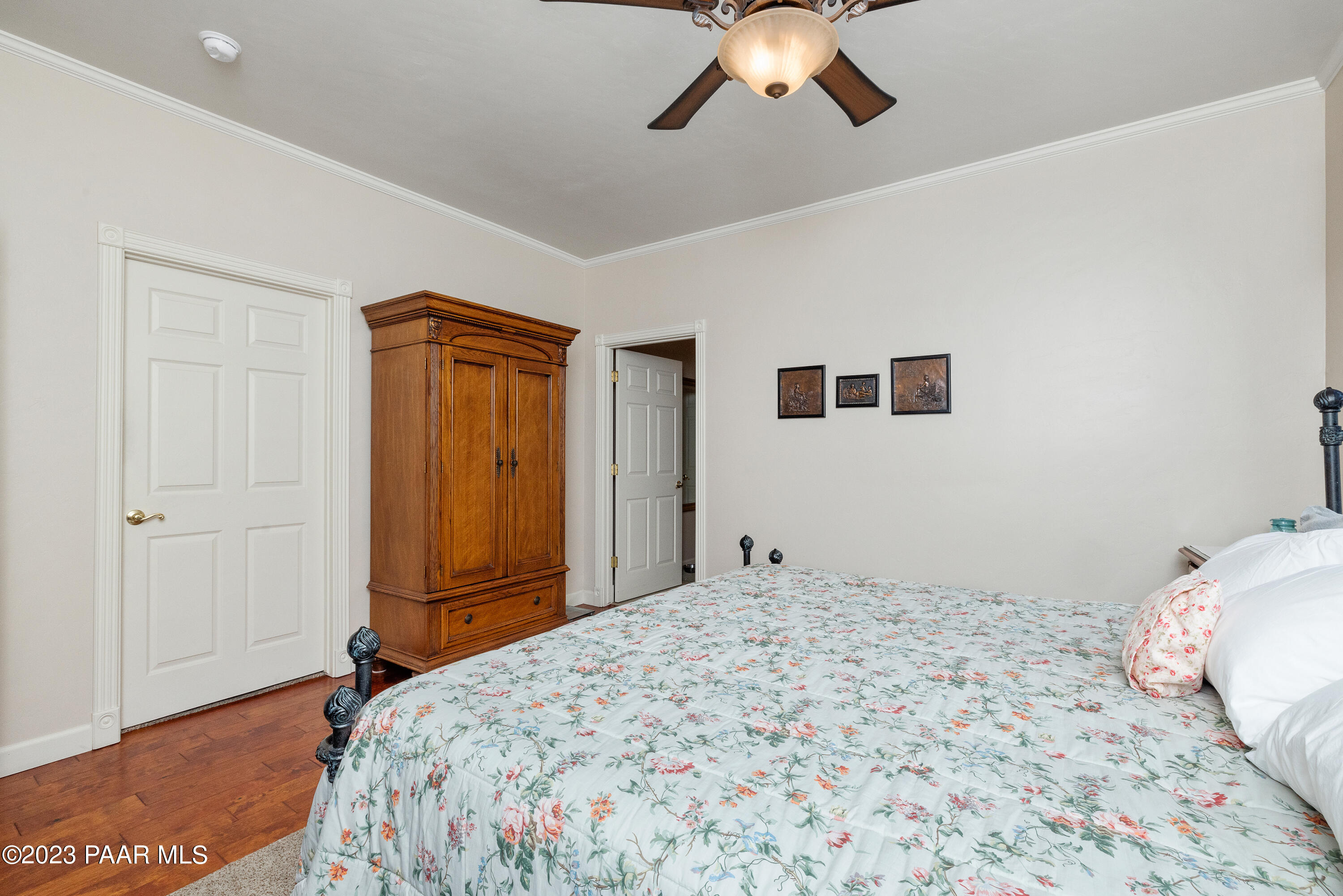 1572 Southpark Circle