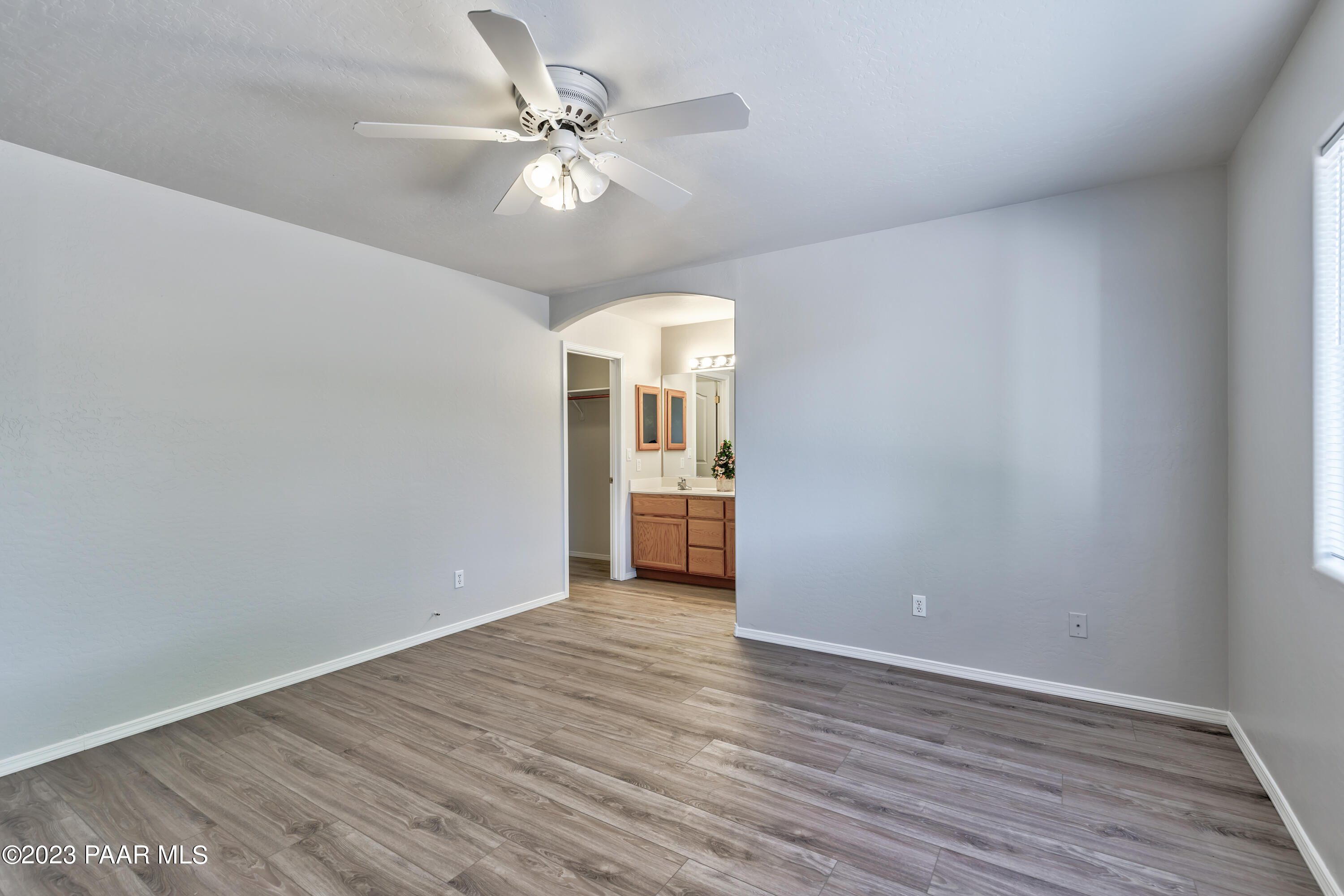 7192 N Summit View Drive