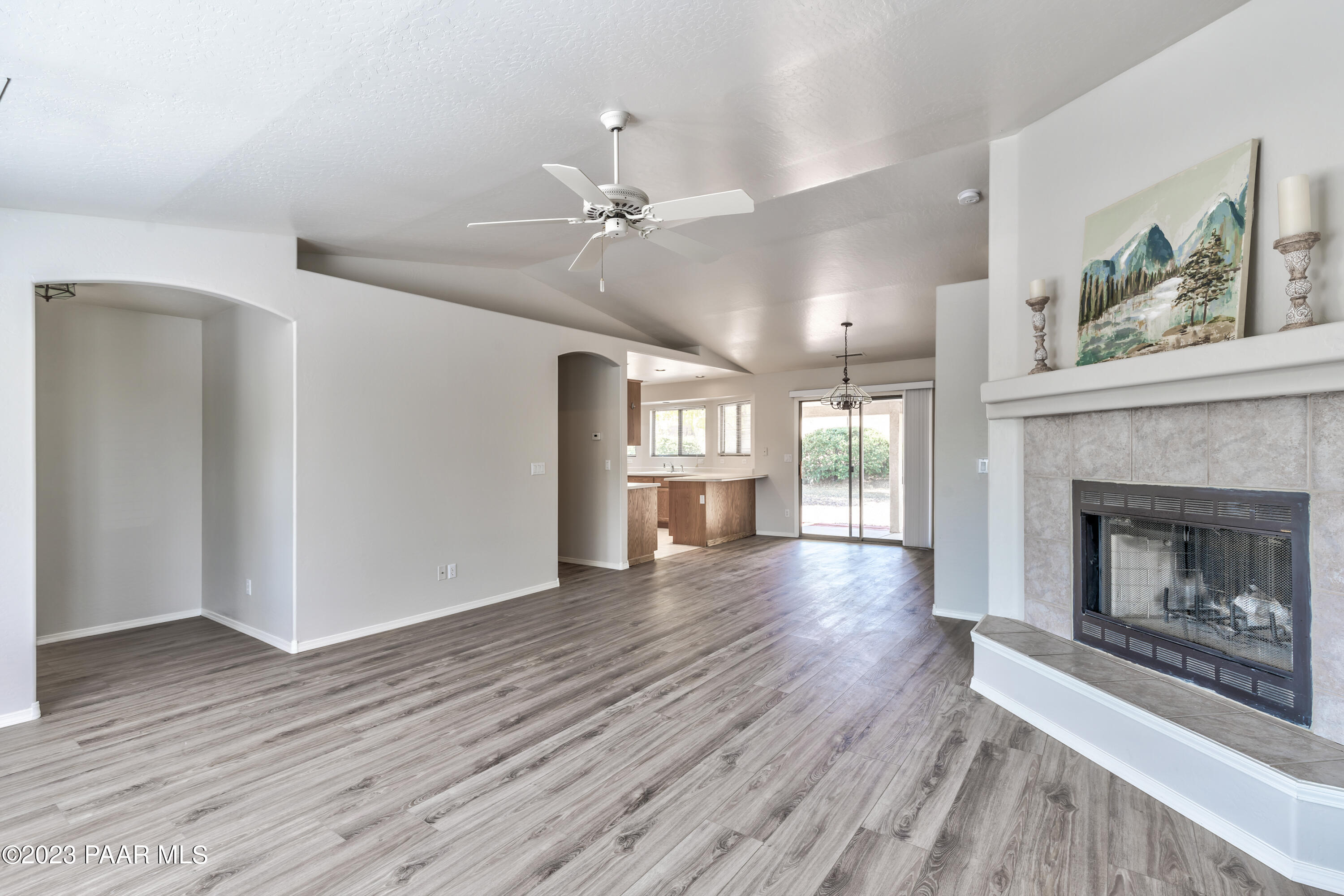 7192 N Summit View Drive