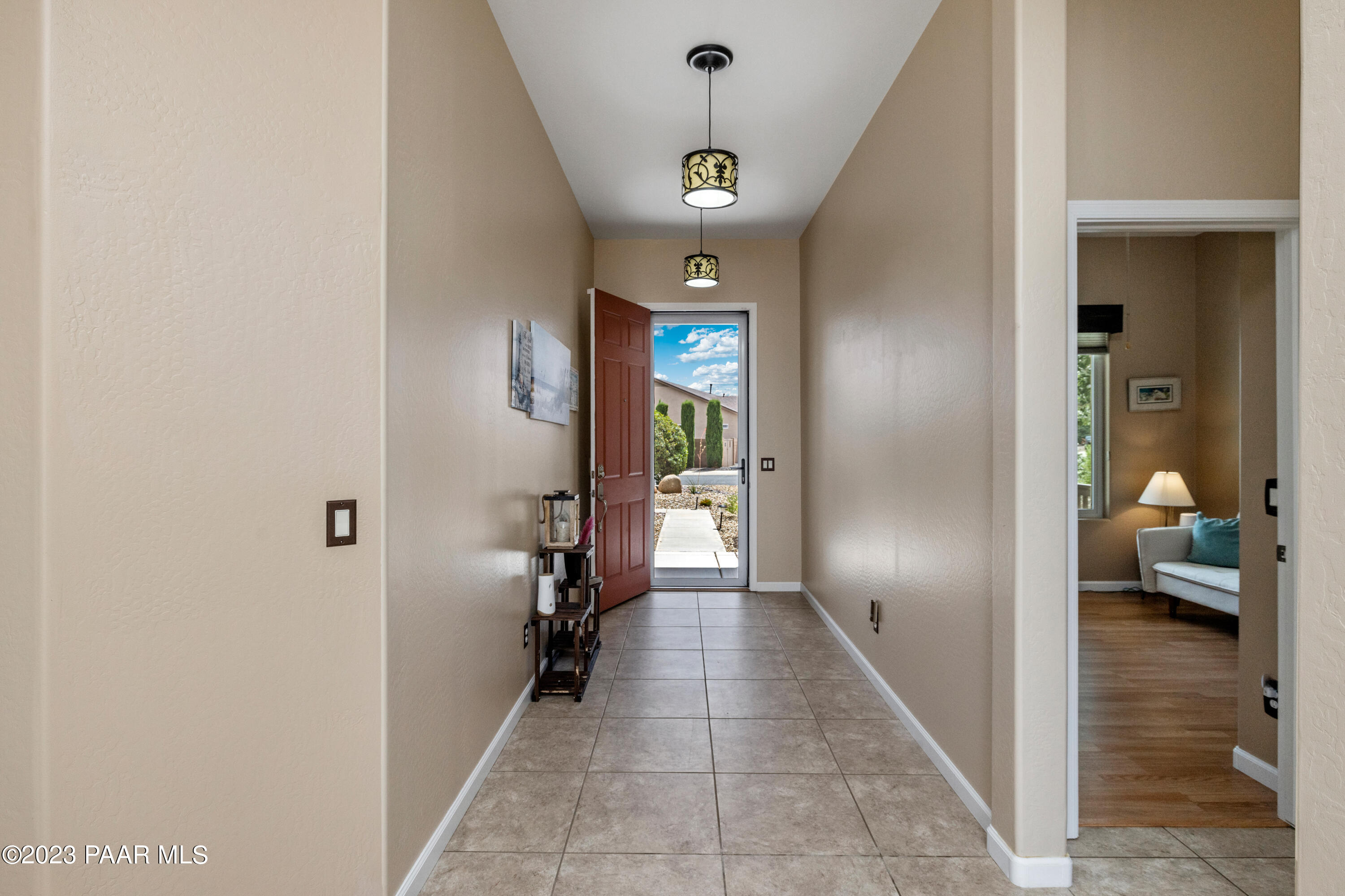 7053 N Clear Sky Court