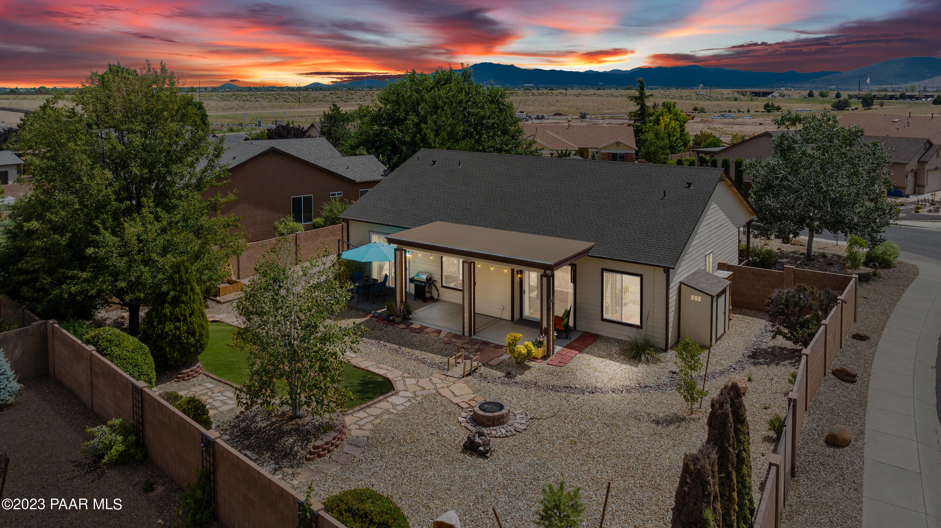 7053 N Clear Sky Court